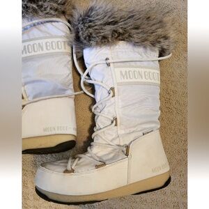 MoonBoot Original Tall Monaco Boots in White